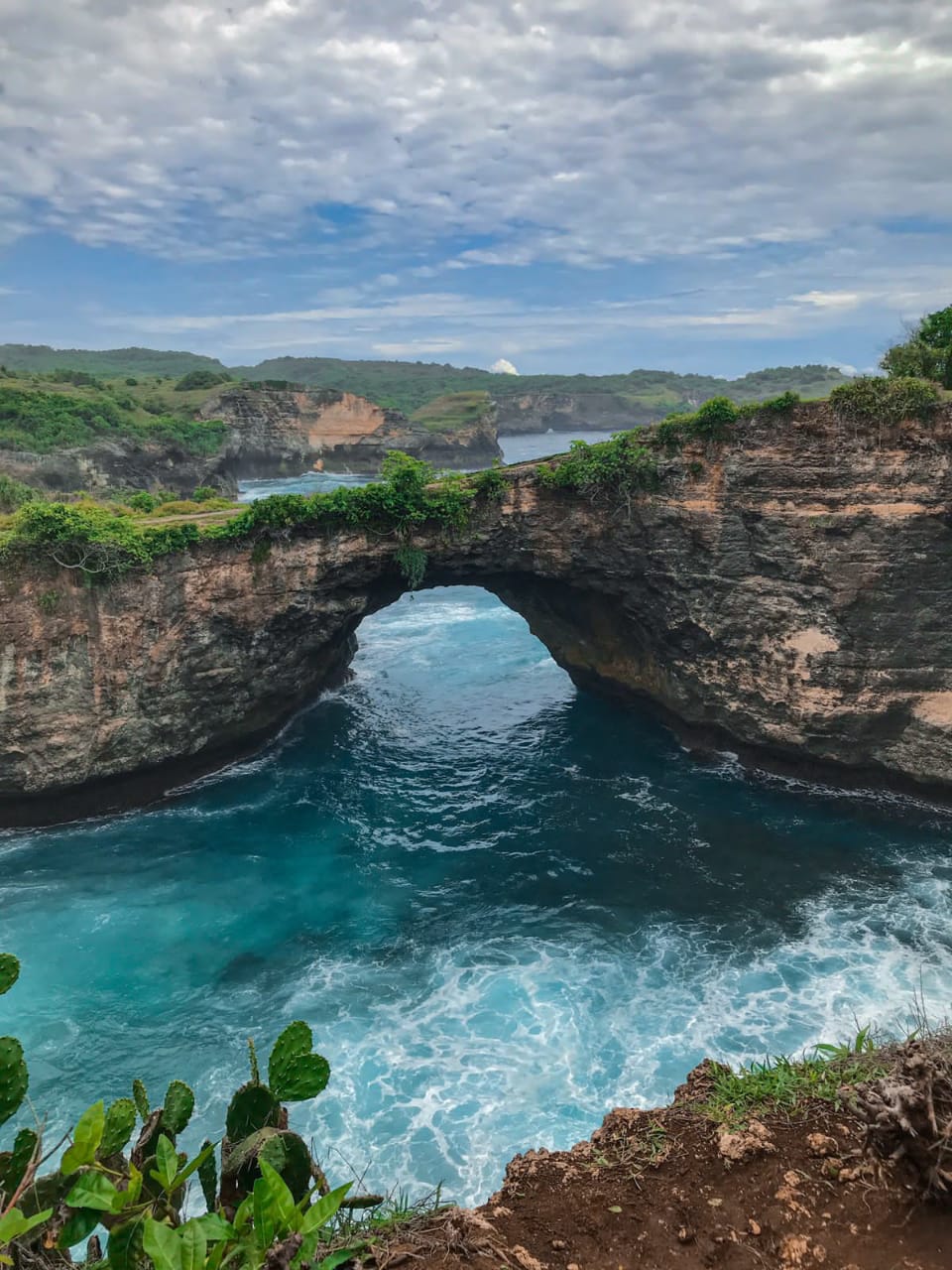 Nusa Penida Trip And Adventure To Broken Beach